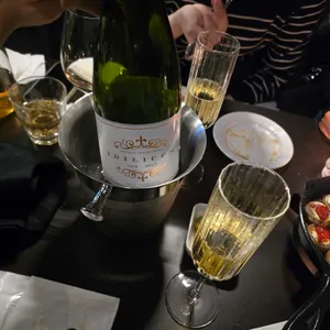 앨리나인 리뷰 사진