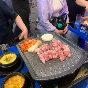 익선세겹살 사진