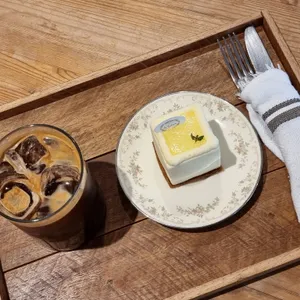 라 뚜셩트 사진