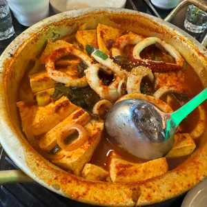 칼 누들바 사진