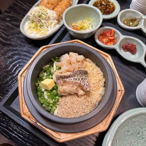솔솥 사진