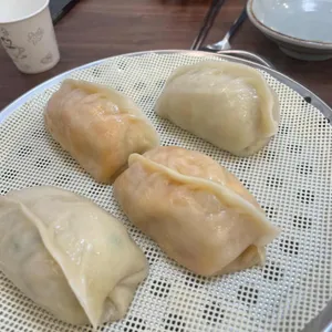 맑은이소만두 사진
