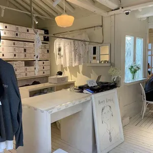 아티스트컴플렉스 리뷰 사진