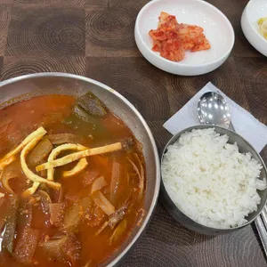 동경전통육개장 설곰탕 사진