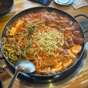 정통부대찌개 사진