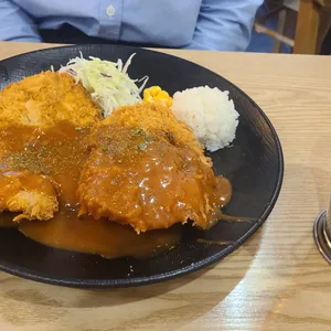 브라운돈까스 사진