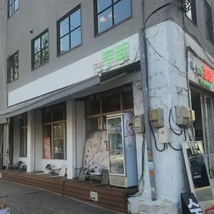 추상 리뷰 사진
