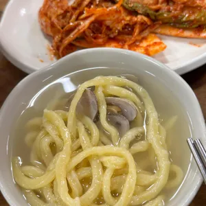 물오름바지락칼국수 사진