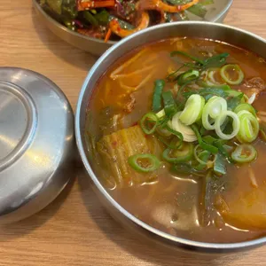칠백한우국밥 사진