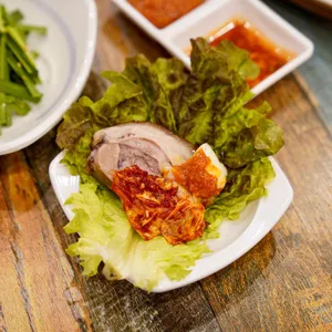 뽕족 사진