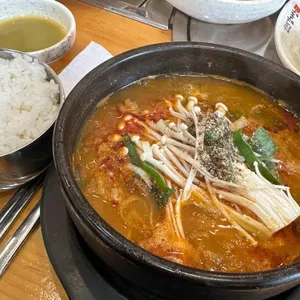 수누리 감자탕 사진