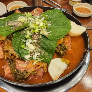 명품청기와감자탕 사진
