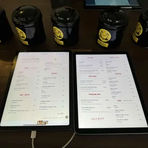 본지르르 리뷰 사진