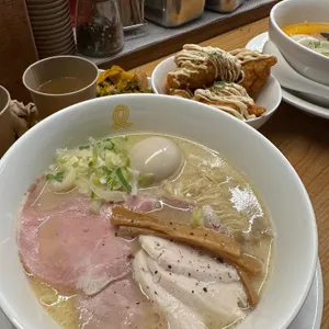 멘지 사진