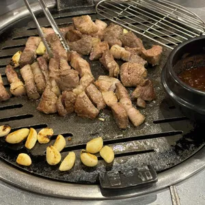 저팔계콧구멍 사진