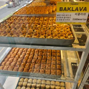 케르반 베이커리 사진