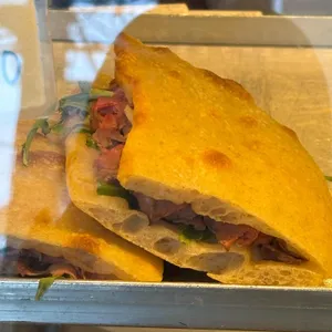 포카치아 델 라스트라다 리뷰 사진