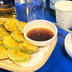 저수지 사진