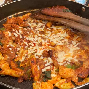 유가네닭갈비 사진