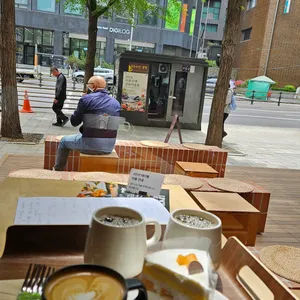 콤포타블 시청 사진