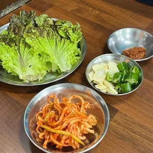 평안도 족발집 리뷰 사진