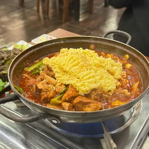 정안정 사진