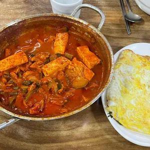 엄마네 돼지찌개 사진