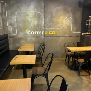 플러스커피앤코 리뷰 사진