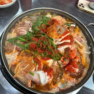 황성얼큰오징어찌개 사진