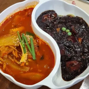 짬뽕관 사진