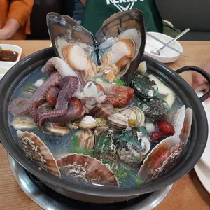 탕의신홍대포 사진
