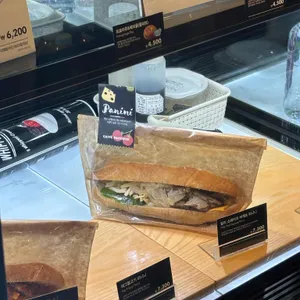 파스쿠치 리뷰 사진