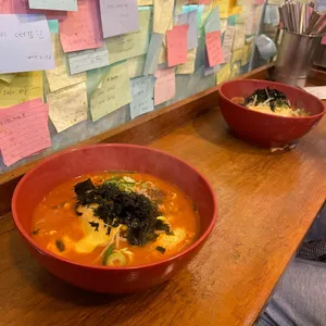 틈새라면 사진