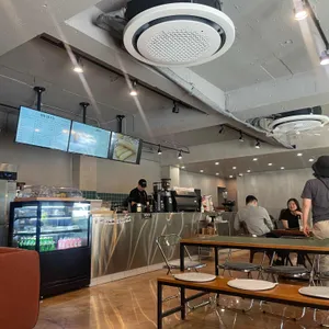 피너클 커피바 리뷰 사진