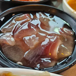 홍어전집 사진