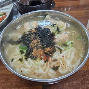 향촌칼국수 사진