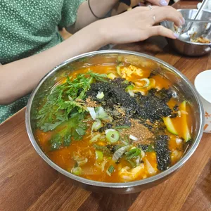 향촌칼국수 사진