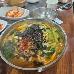 향촌칼국수 사진