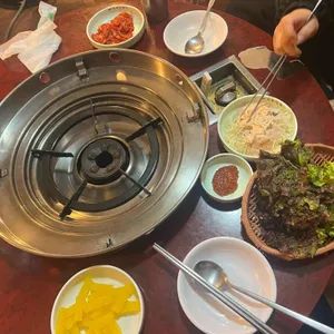 큰손닭갈비앤곱창 사진