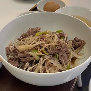 누와 사진