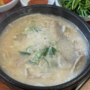 토박이돼지국밥 사진