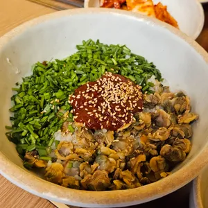 고향 엄마손 생바지락 칼국수 사진