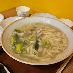 고향 엄마손 생바지락 칼국수 사진