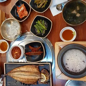 삼돌멸치쌈밥 사진