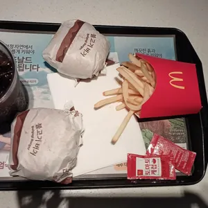 맥도날드 사진