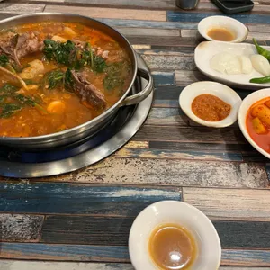 태조감자국 사진