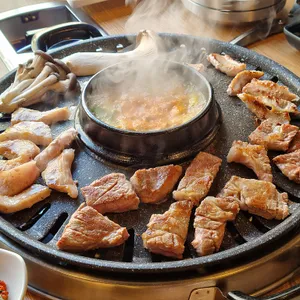 황금돼지 리뷰 사진