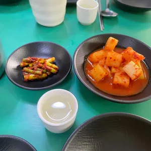 한방정통삼계탕 사진