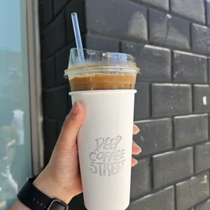 딥커피스트릿 사진