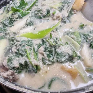 지수네감자탕 사진